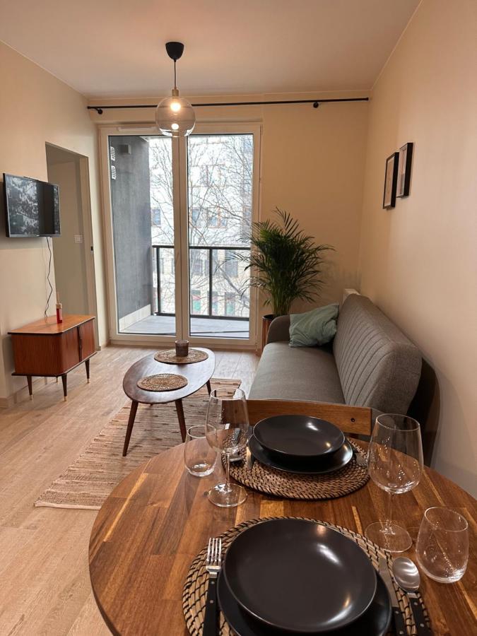 C53 Apartment Варшава Екстериор снимка
